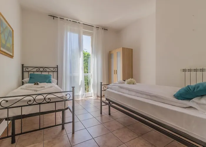 Il Tramonto Sul * 바레나